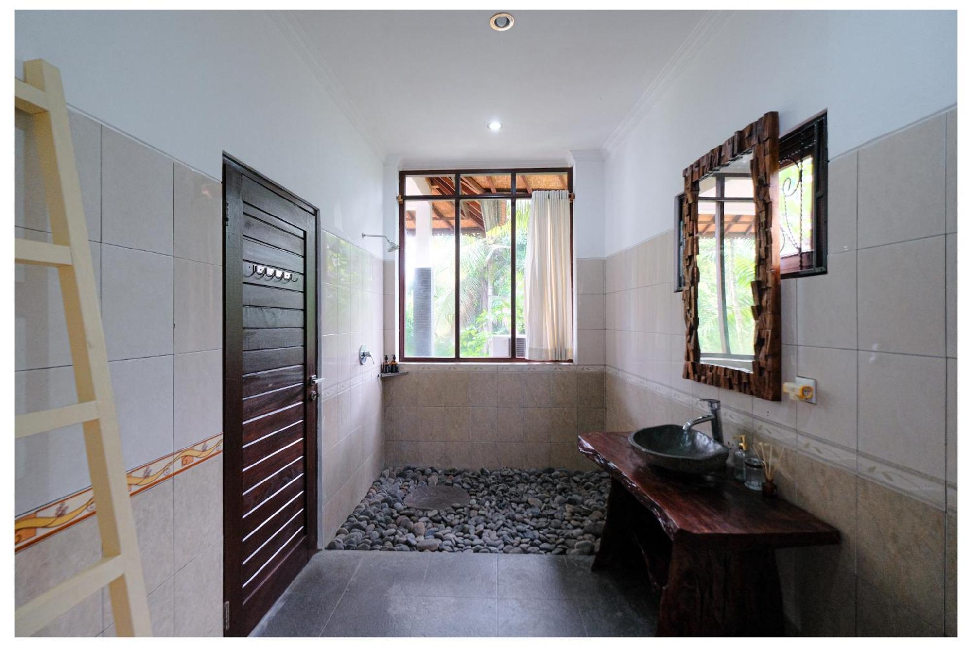 Villa Wegy House-3Br In Udub With Pool And Jungle View Ubud Exterior foto